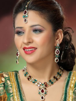 Kundan Necklace